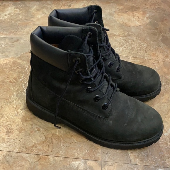 Timberland Black Boots - Picture 3 of 9